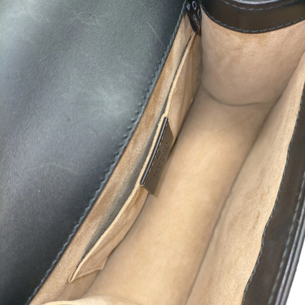 Authentic Gucci Hand Bag Sherry Line Black Leather with crossbody strap - Picture 9 of 17